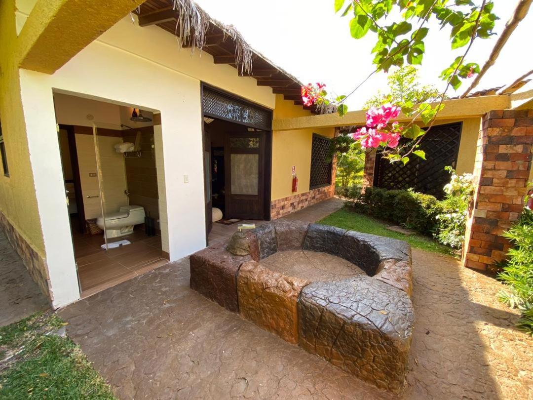 Ara Meru Lodge Canaima Kültér fotó