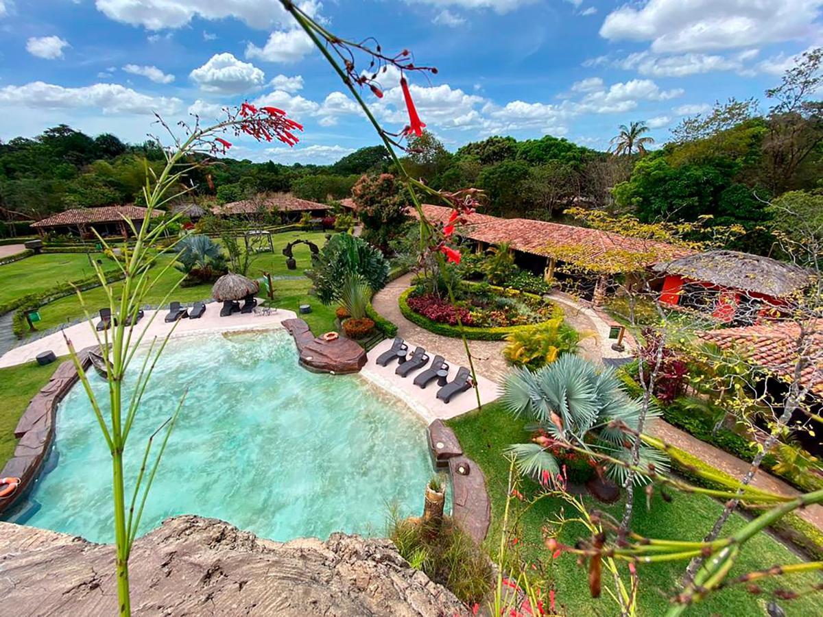 Ara Meru Lodge Canaima Kültér fotó